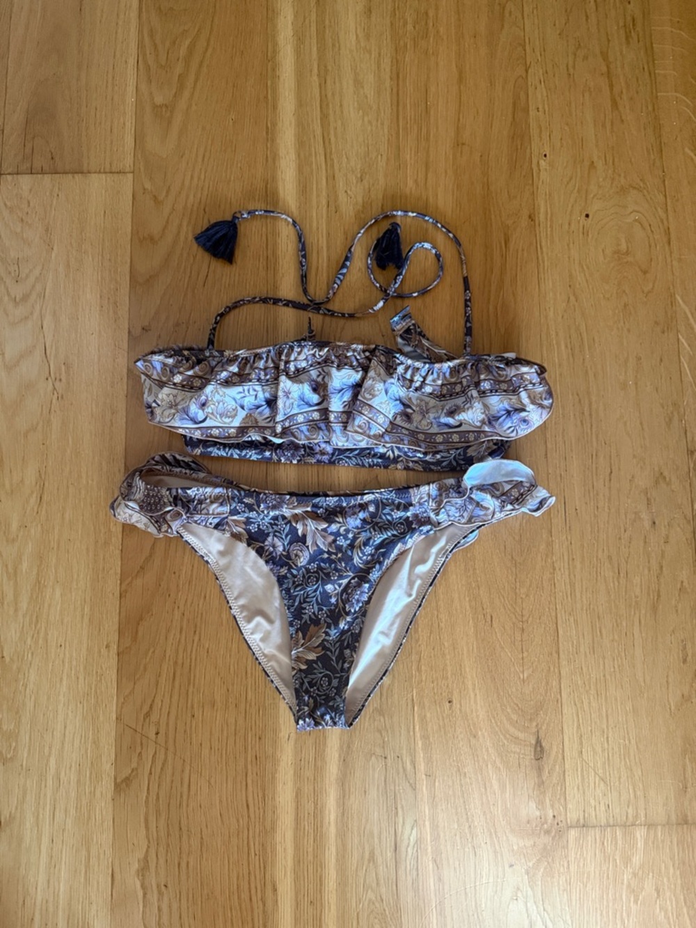 Spell oasis ruffle bikini set